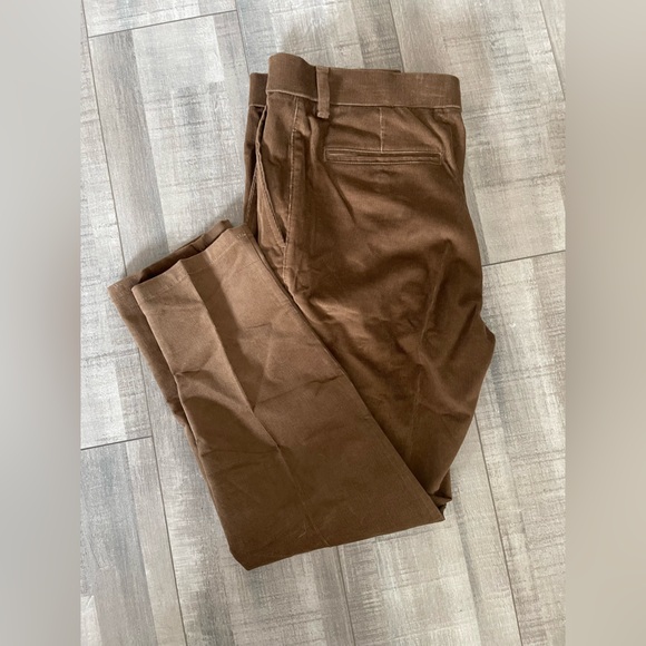 Kenneth Cole Men's Tan Chinos - Picture 8 of 8